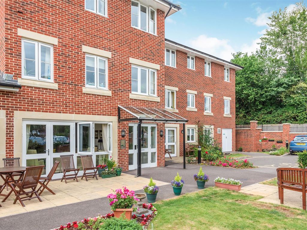 2 bed flat for sale in Imber Court, Street, Warminster BA12 Zoopla