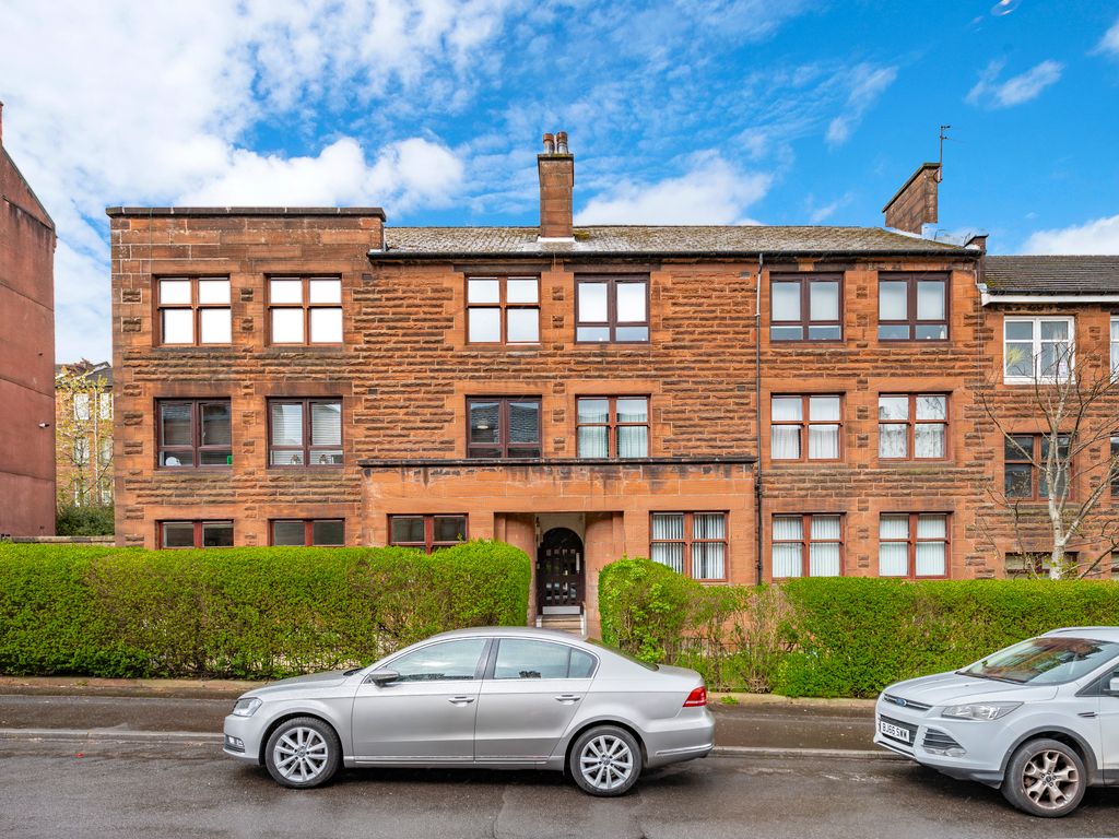 3 bed flat for sale in Craigpark Drive, Dennistoun, Glasgow G31 Zoopla