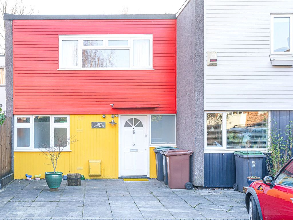 3 bed detached house for sale in St. James Lane, London N10, £900,000 Zoopla