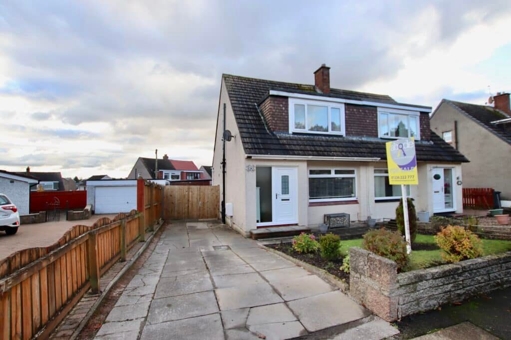 3 bed semidetached house for sale in Lochearn Crescent, Airdrie ML6, £