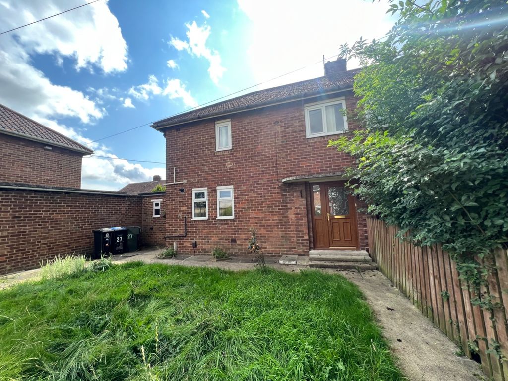 2 bed semidetached house to rent in Middlesbrough, North Yorkshire TS3, £600 pcm Zoopla
