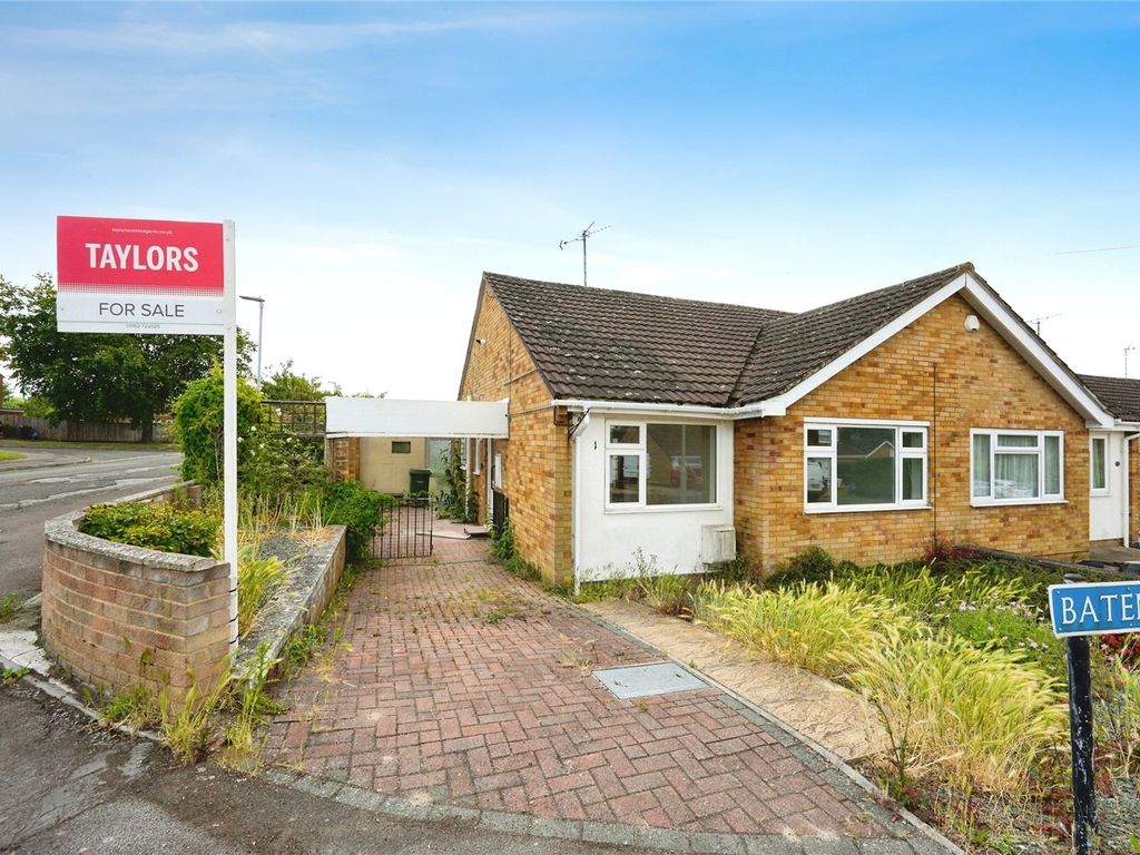 2 bed bungalow for sale in Bateman Close, Tuffley, Gloucester