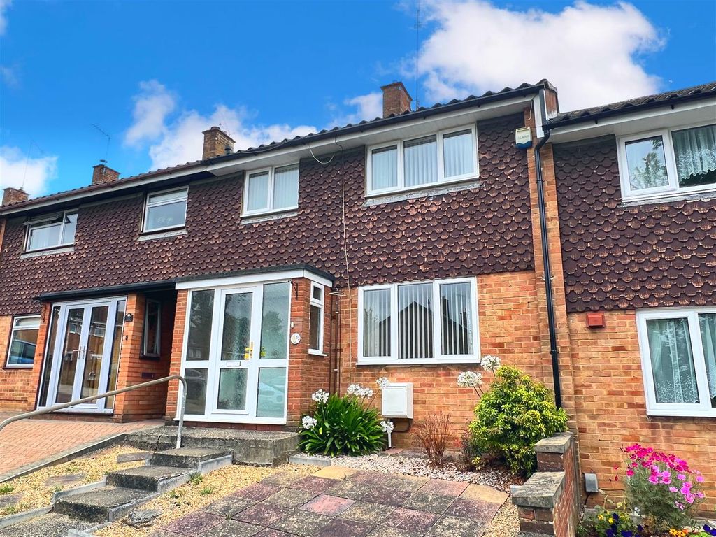 2 bed property for sale in Wood View, Hemel Hempstead HP1 Zoopla