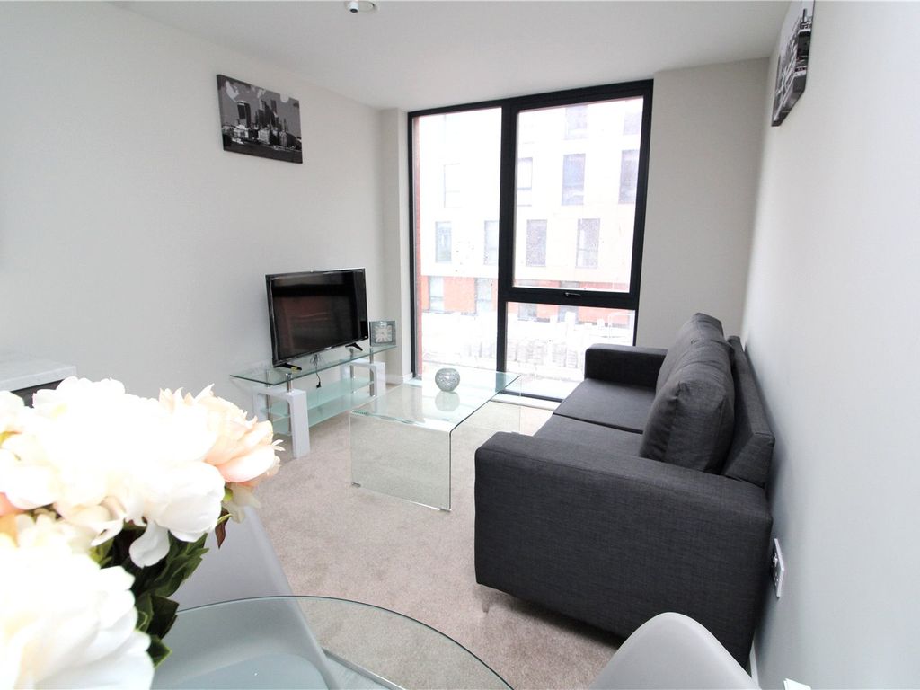 2 bed flat to rent in Adelphi Wharf 1B, 11 Adelphi Street, Salford