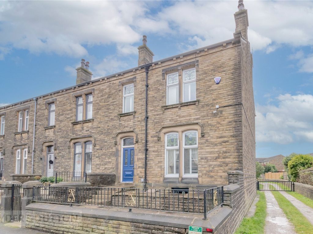 5 bed end terrace house for sale in Swallow Lane, Golcar, Huddersfield