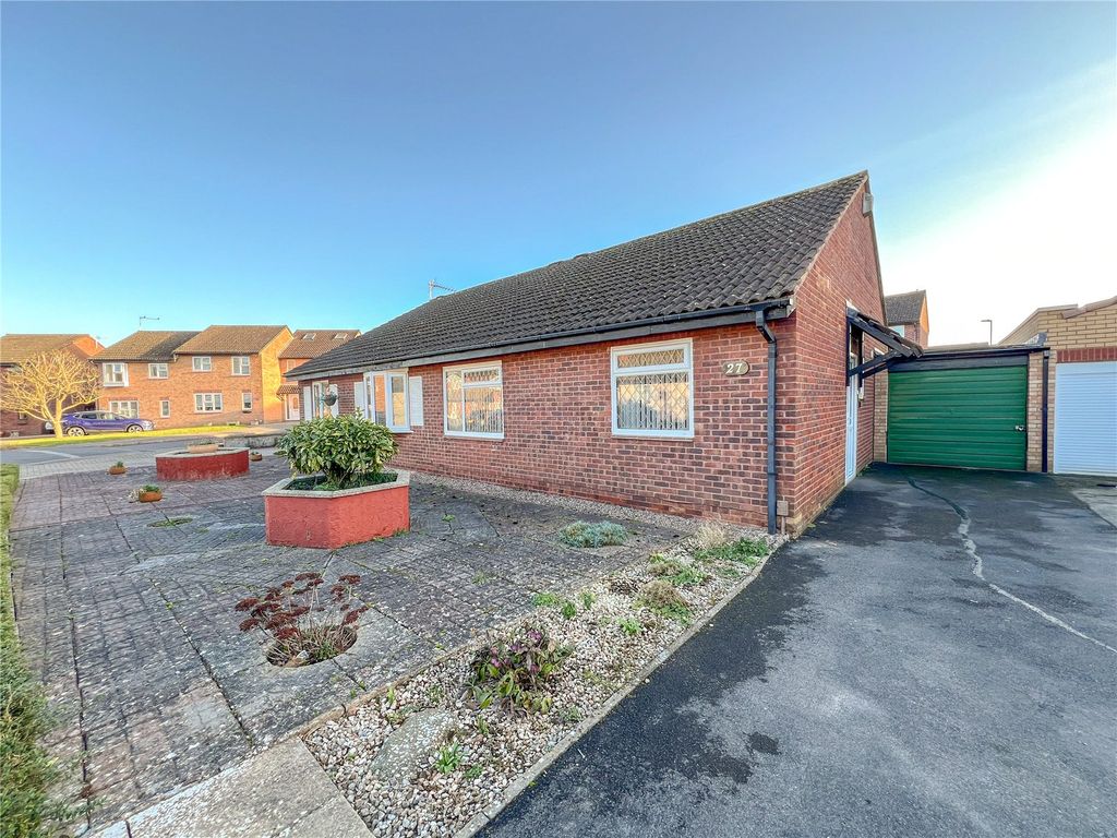 2 bed bungalow for sale in Stourton Drive, Barrs Court, Bristol BS30, £