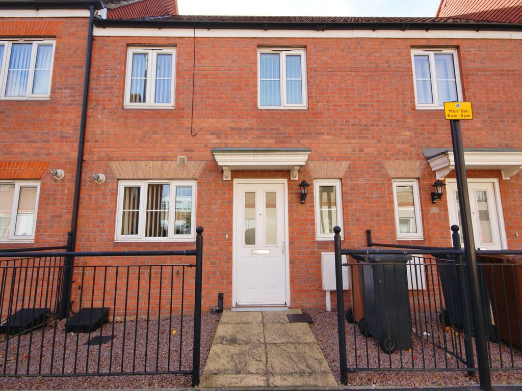 3 bed terraced house for sale in Riverside Drive, Anchor Quay, Lincoln