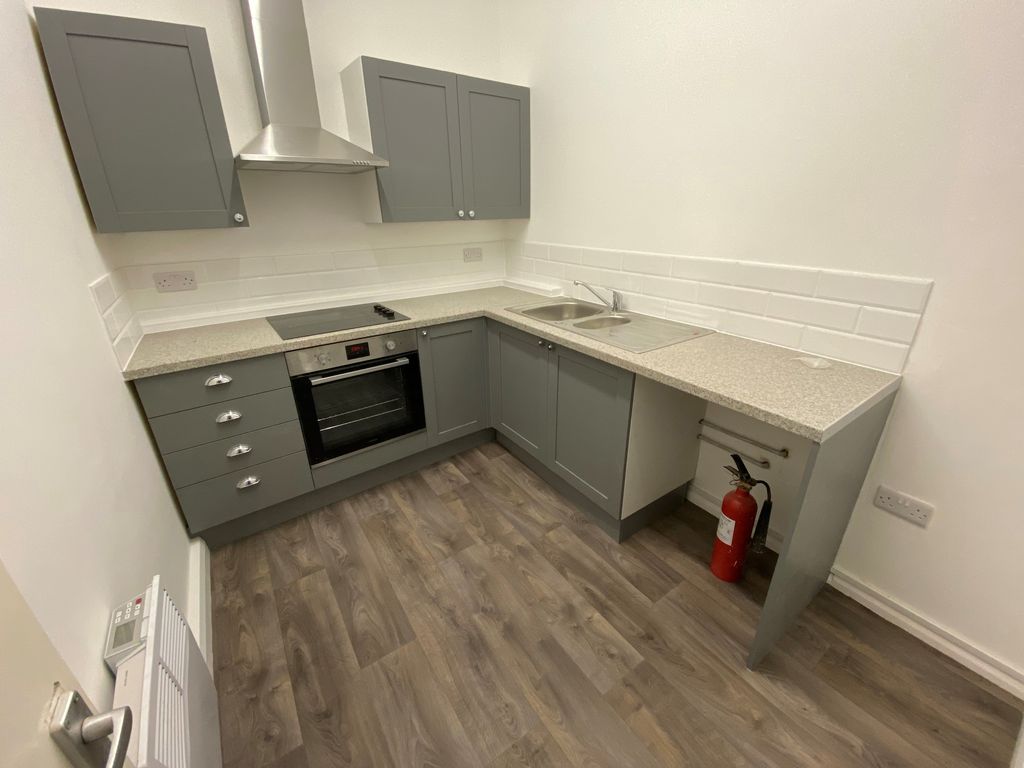 2 bed flat to rent in High Street, Coalville LE67 Zoopla