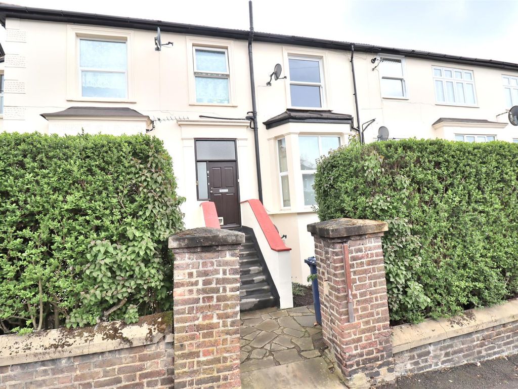 1 bed flat for sale in King Edward Road, New EN5 Zoopla