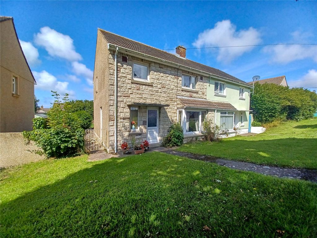 3 bed semidetached house for sale in Haven Drive, Hakin, Milford Haven