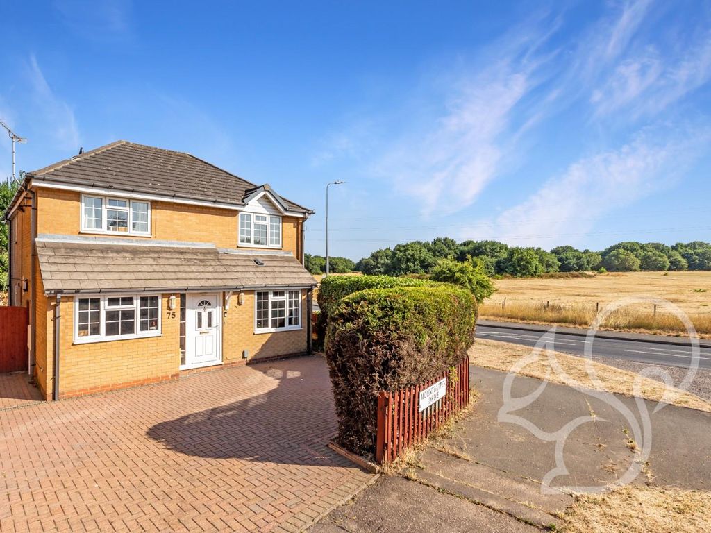 5 bed property for sale in Mountbatten Drive, Colchester CO2 Zoopla