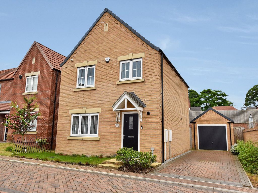 3 bed detached house for sale in Haywood Drive, City Fields, Wakefield