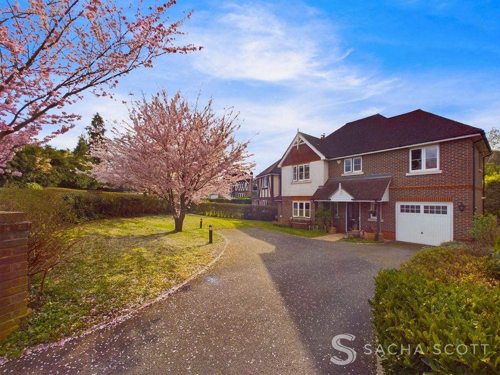 4 bed detached house for sale in Hillside, Banstead SM7, £900,000 Zoopla