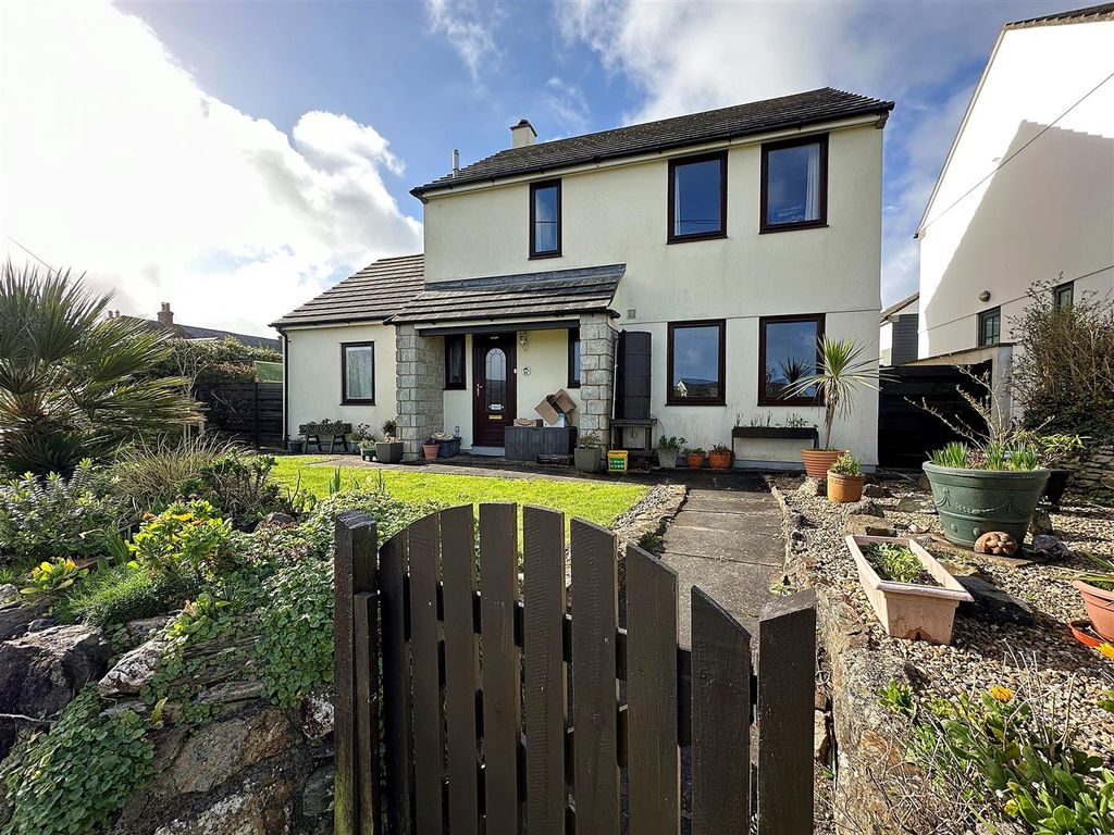 4 bed detached house for sale in Brecon Close, St. Agnes TR5 Zoopla