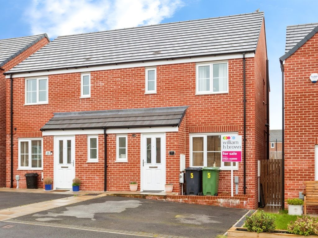3 bed semidetached house for sale in Woodpecker Road, Dewsbury WF12, £215,000 Zoopla