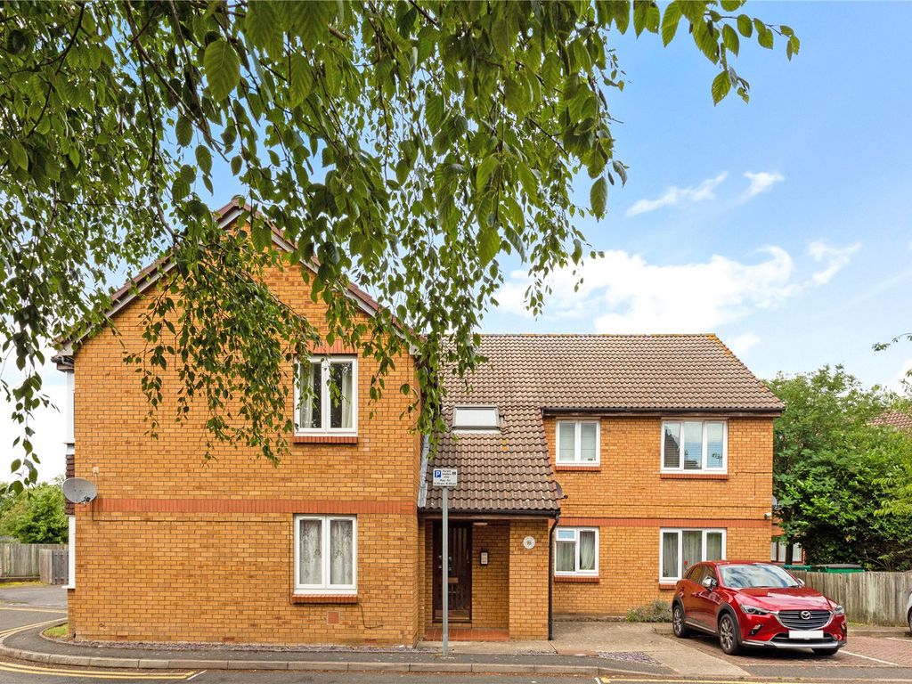 1 bed flat for sale in Kipling Drive, Wimbledon, London SW19, £265,000