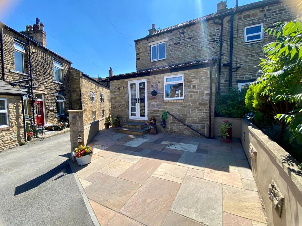 2 bed end terrace house for sale in Park Avenue, Pudsey LS28 Zoopla