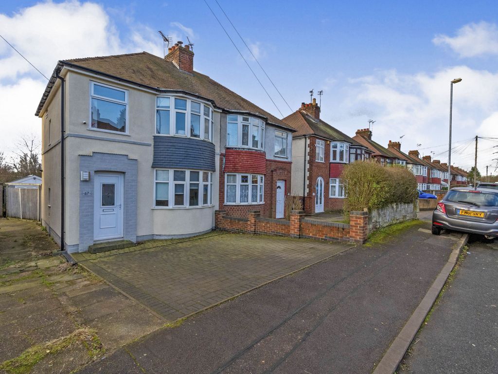 3 bed semidetached house for sale in Wrexham Avenue, Walsall, West