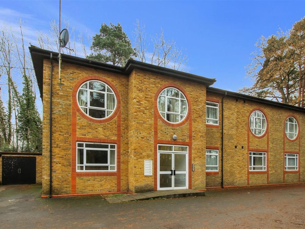 2 bed property for sale in Compton Place, Bordon GU35, £215,000 Zoopla
