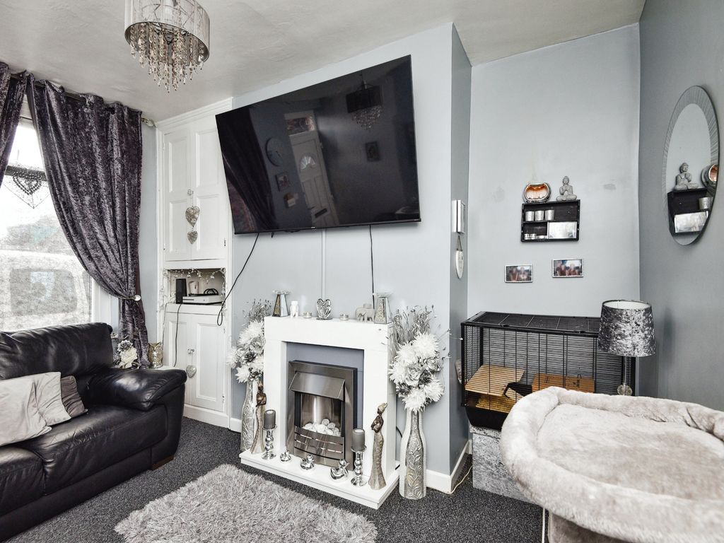 2 bed terraced house for sale in Emerson Street, Lancaster LA1 Zoopla
