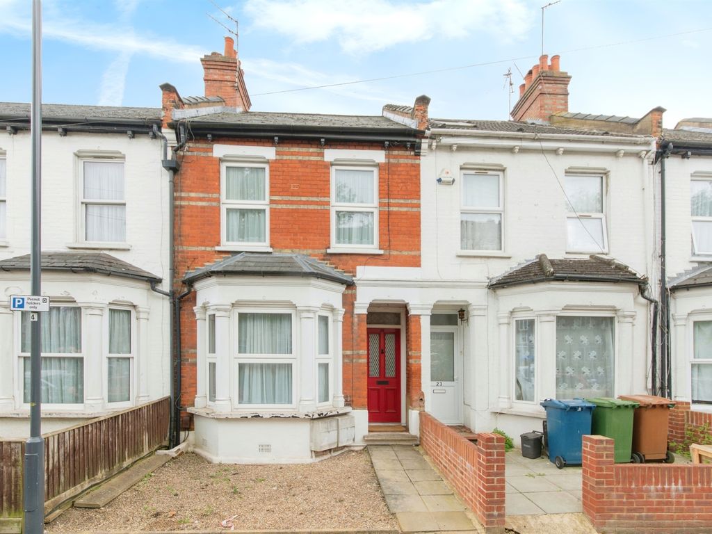 1 bed flat for sale in Byron Road, HarrowOnTheHill, Harrow HA1, £