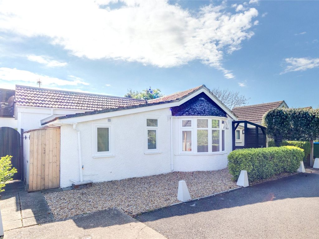 1 bed bungalow for sale in The Poplars, Ferring, Worthing, West Sussex BN12, £325,000 Zoopla