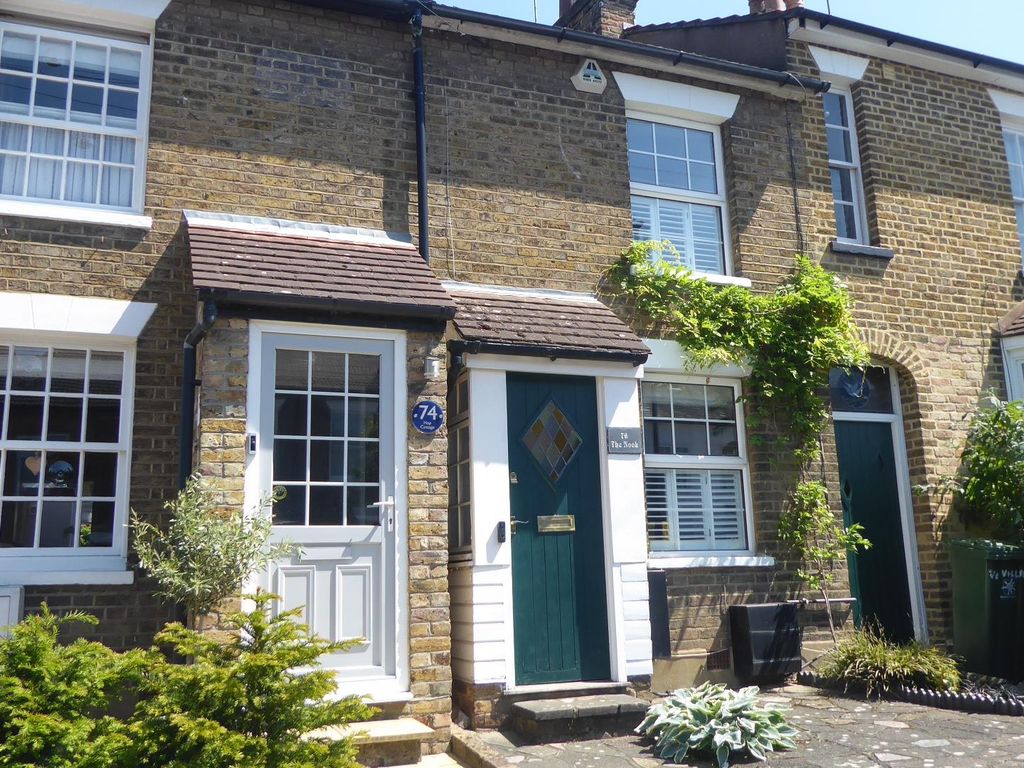 2 bed terraced house for sale in Villiers Road, Watford WD19, £499,950