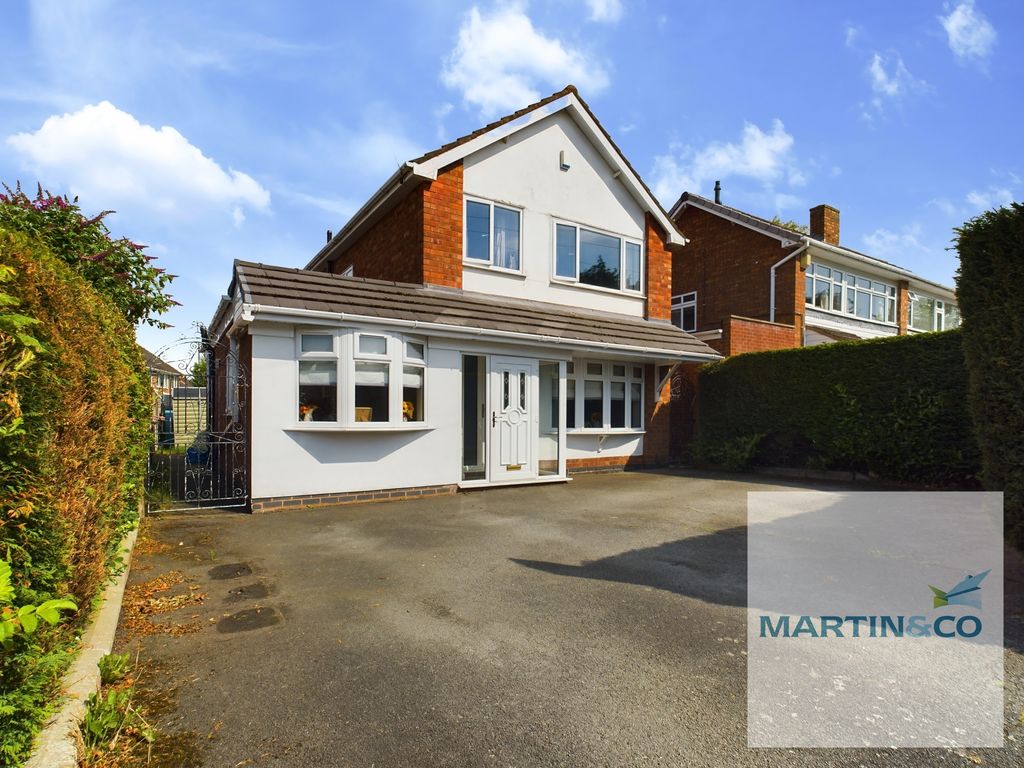 3 bed detached house for sale in Clifton Avenue, Tamworth B79, £340,000