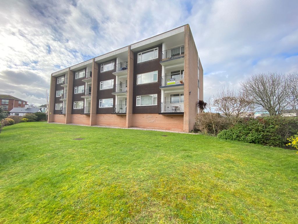 2 bed flat for sale in Sands Road, Paignton TQ4 Zoopla