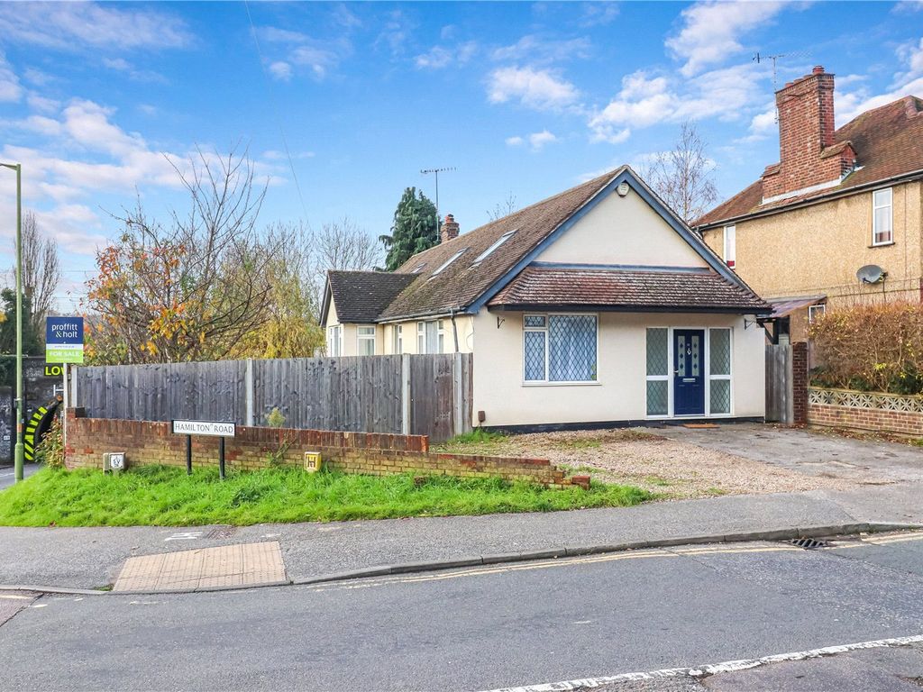 4 bed bungalow for sale in Hamilton Road, Hunton Bridge, Kings Langley