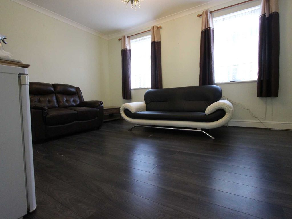 2 bed flat to rent in St. Elmo Road, Shepherds Bush W12 Zoopla