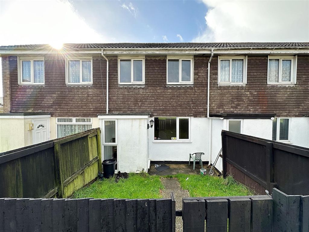 2 bed terraced house for sale in Tresawla Court, Tolvaddon, Camborne