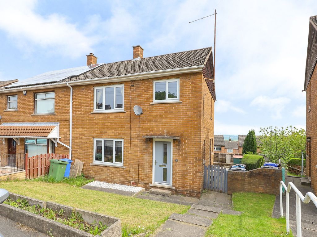 3 bed semidetached house for sale in Tithe Barn Way, Sheffield S13, £