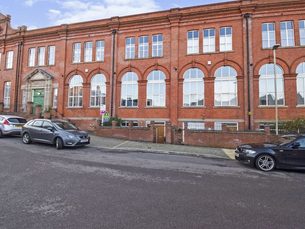 Cowper Street, Leicester LE2  