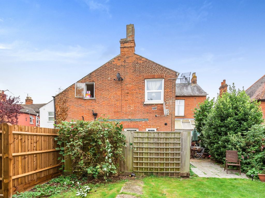 Wendover Road, Aylesbury HP21  