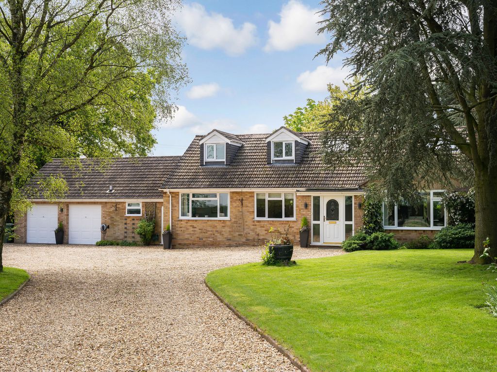 5 bed detached house for sale in Witley Road, Holt Heath, Worcester