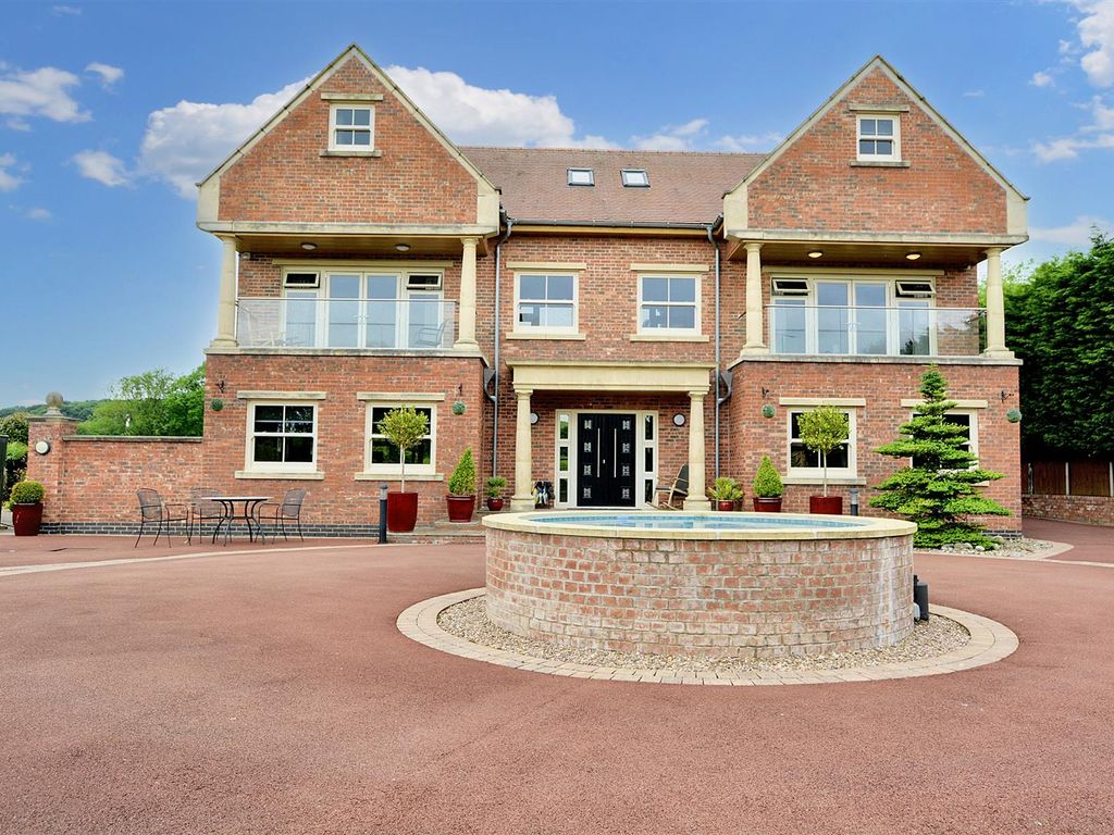 5 bed detached house for sale in Bilborough Road, Wollaton, Nottingham