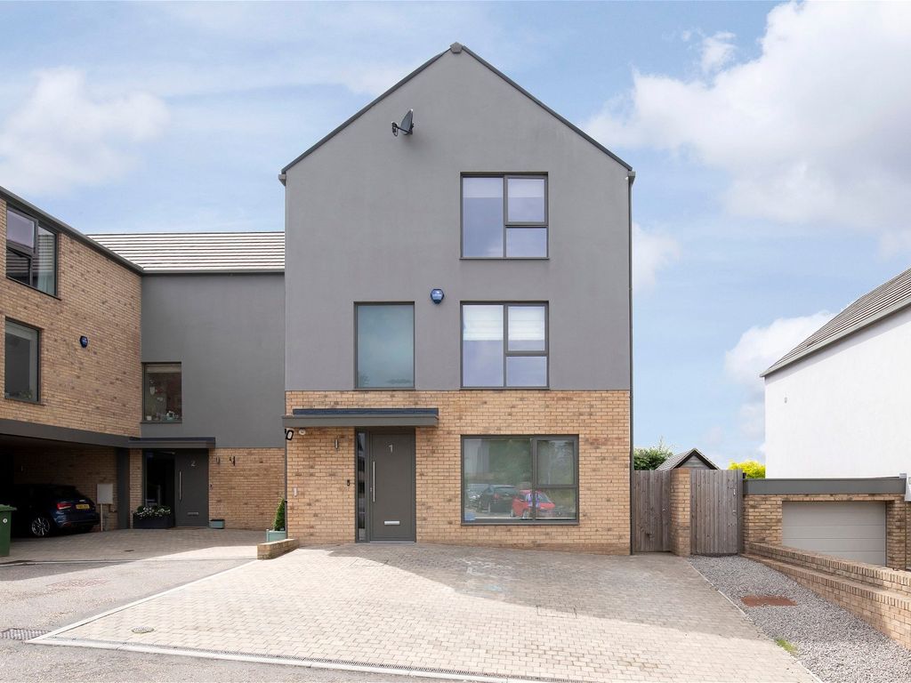 5 bed town house for sale in Leckhampton Rise, Leckhampton Road