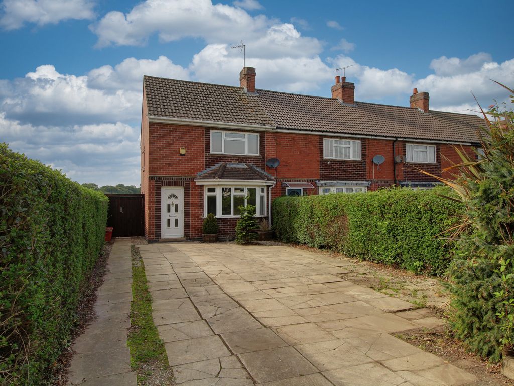 3 bed end terrace house for sale in The Moorlands, Coleorton LE67, £