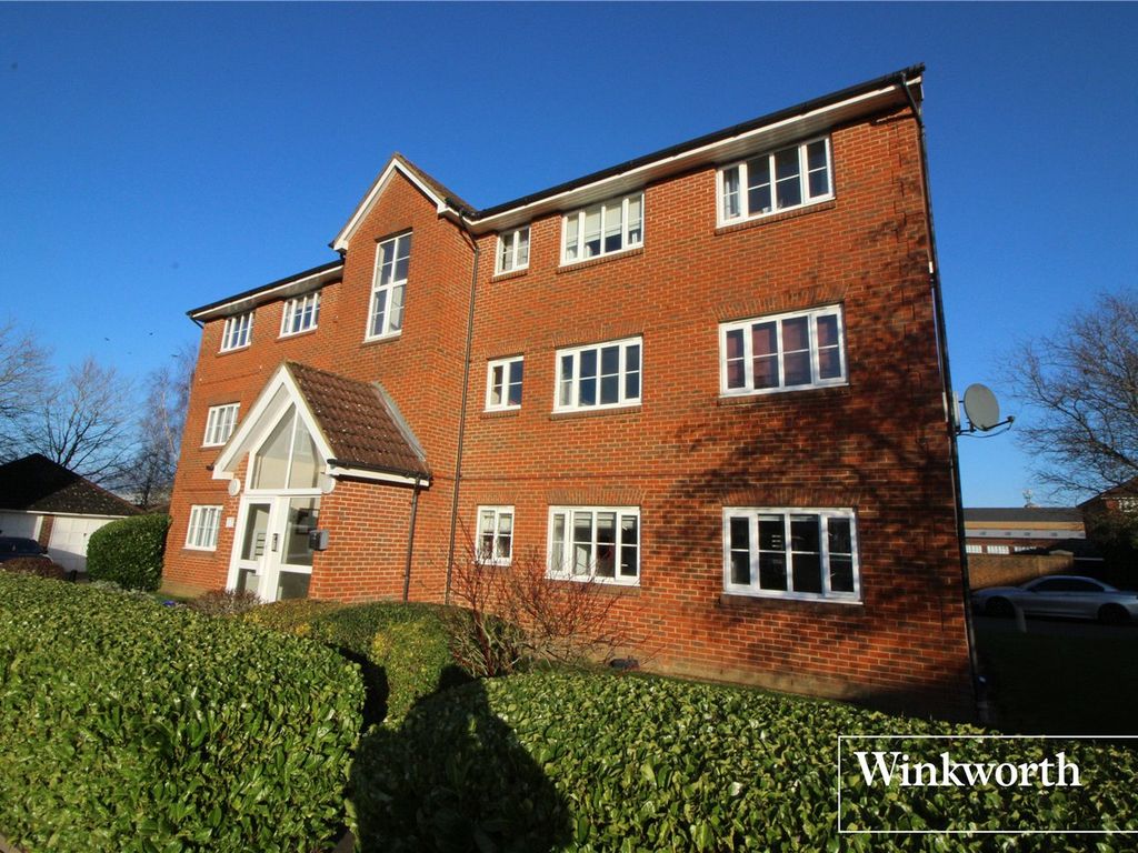 2 bed flat for sale in Corfe Close, Borehamwood, Hertfordshire WD6, £