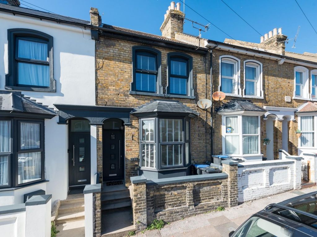 2 bed terraced house for sale in Belmont Road, Ramsgate CT11 Zoopla
