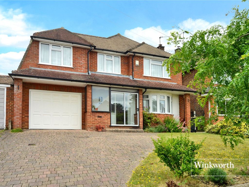 5 bed detached house for sale in Aragon Avenue, Epsom, Surrey KT17, £