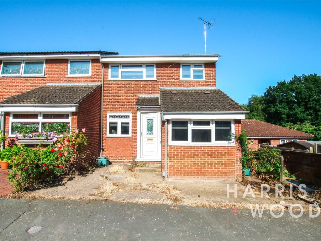 4 bed end terrace house to rent in Queensland Drive, Colchester, Essex