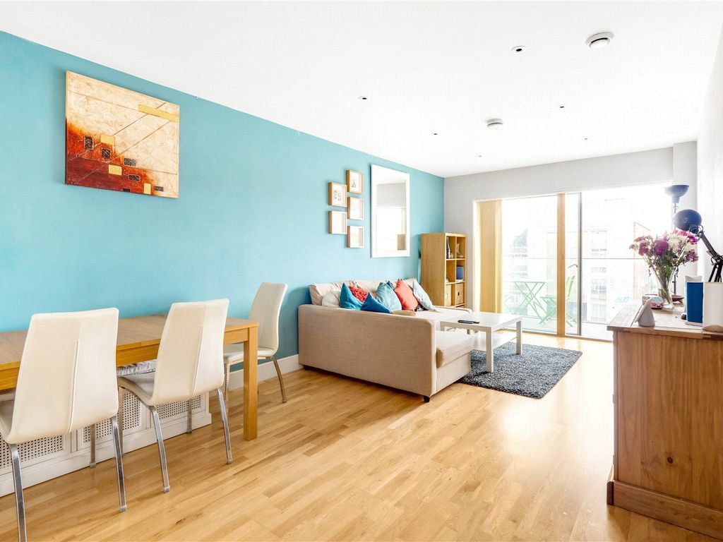 2 bed flat to rent in Streatham High Road, London SW16 Zoopla