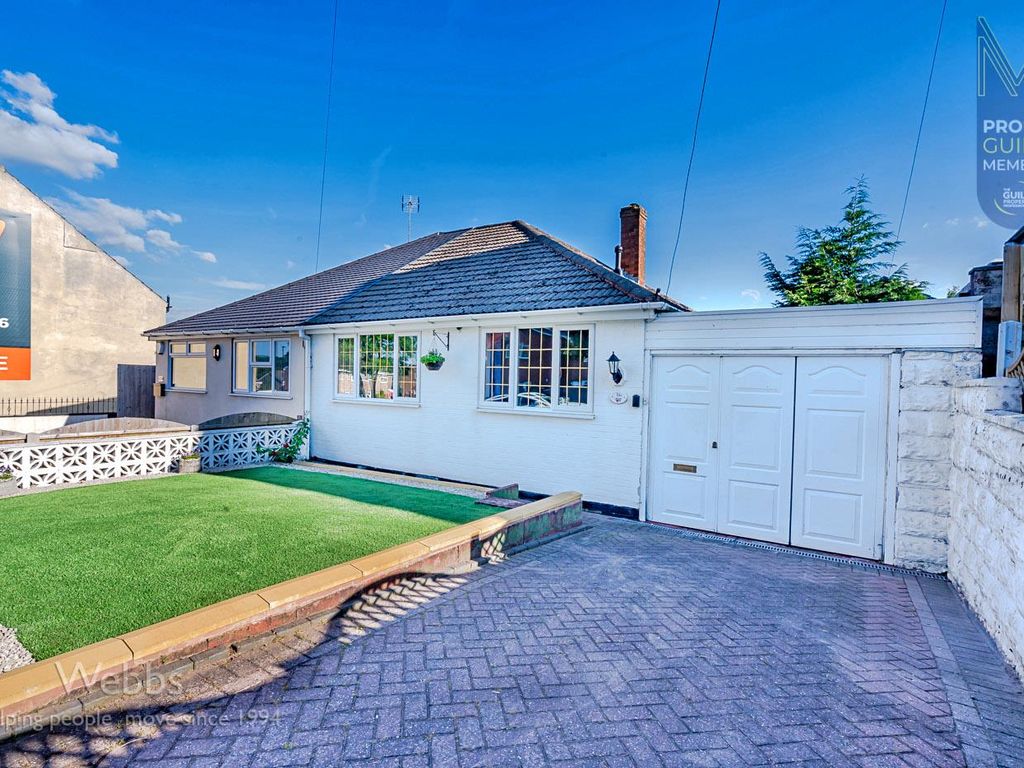 2 bed semidetached bungalow for sale in Bradbury Lane, Hednesford
