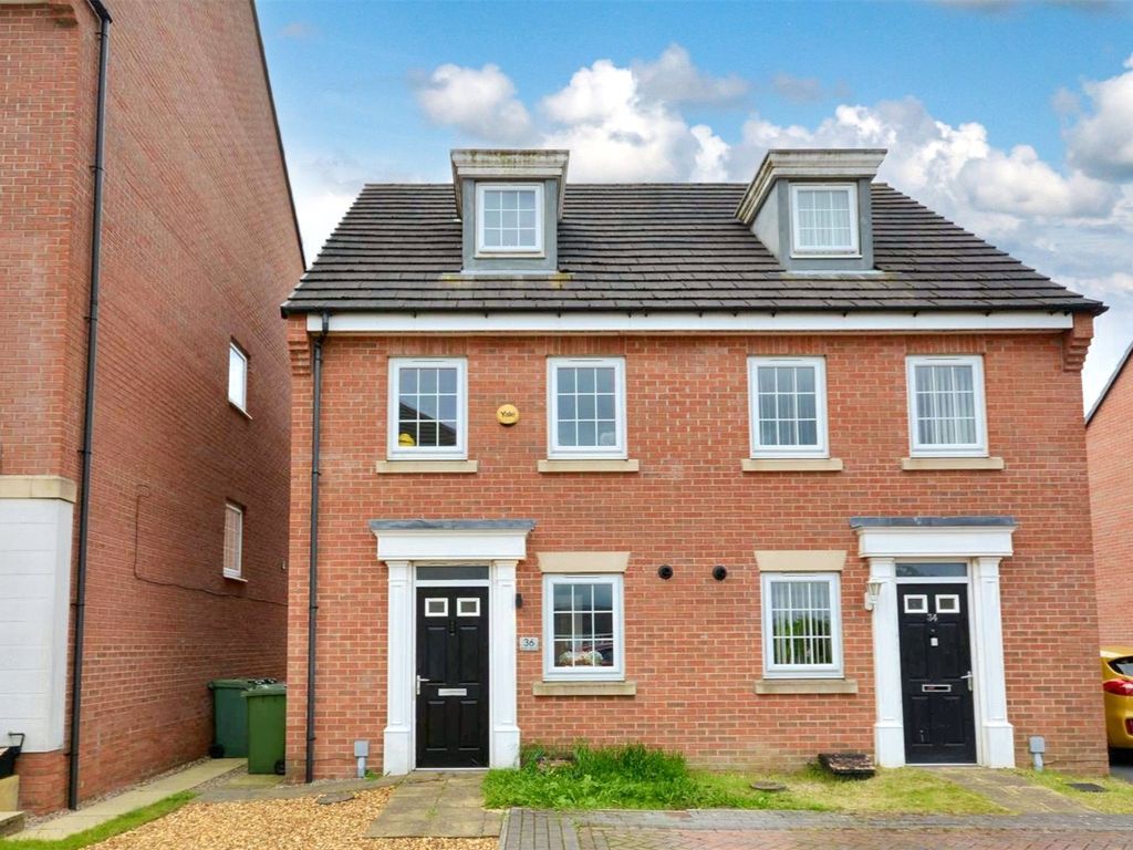 3 bed semidetached house for sale in Henry Grove, Pudsey, West