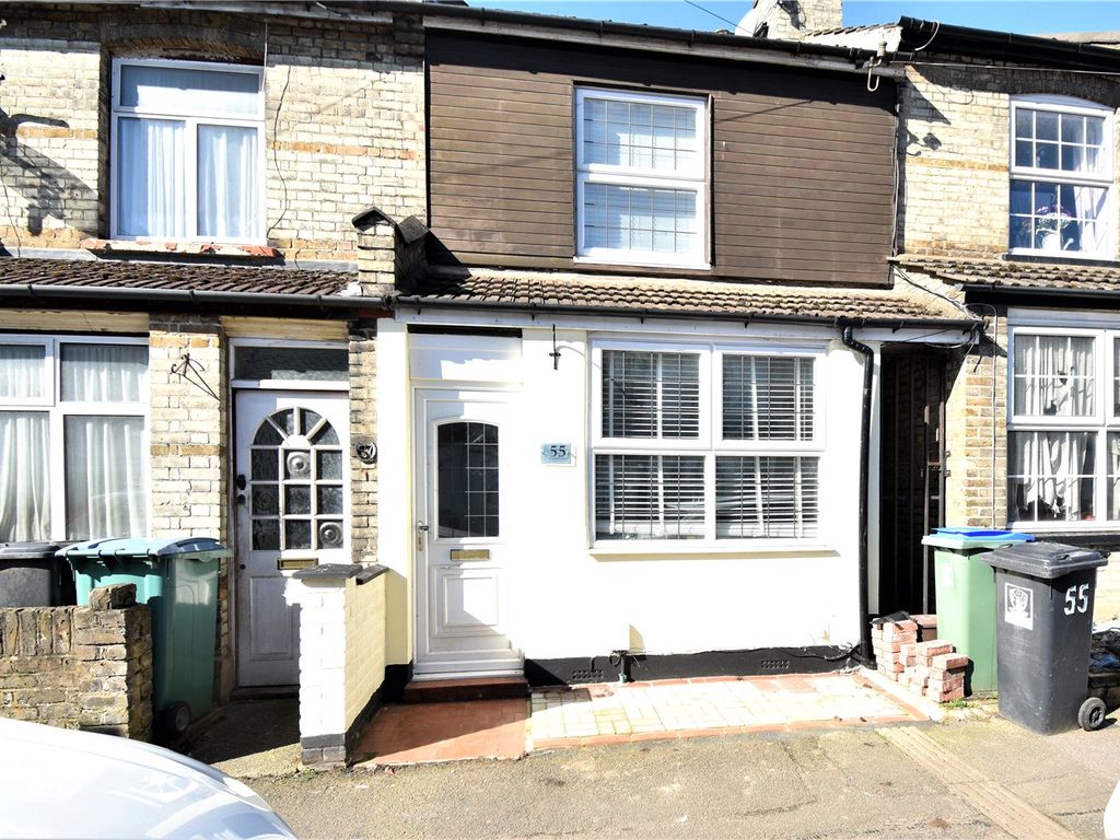 2 bed terraced house for sale in Shaftesbury Road, Watford