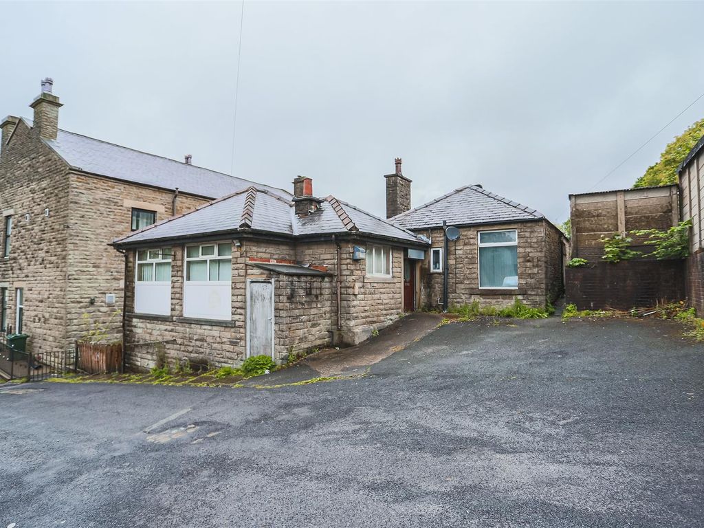 Property for sale in Whitworth Rise, Whitworth, Rochdale OL12 Zoopla