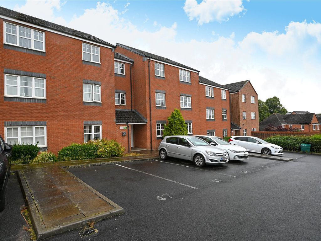 2 bed flat for sale in Ash Drive, Northfield, Birmingham, West Midlands