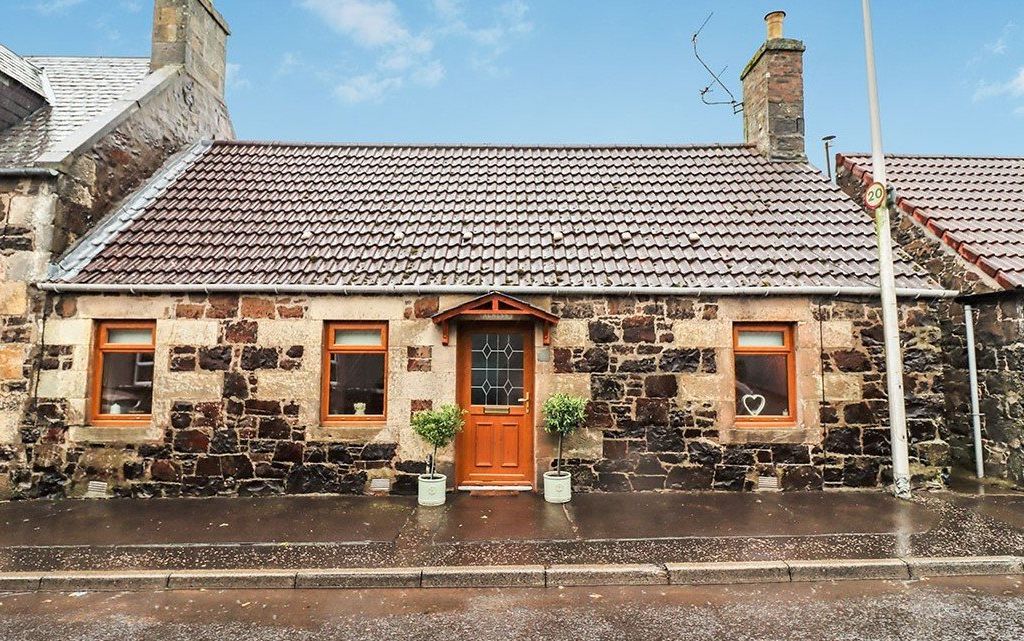 2 bed semidetached house for sale in Main Street, Dunshalt, Cupar